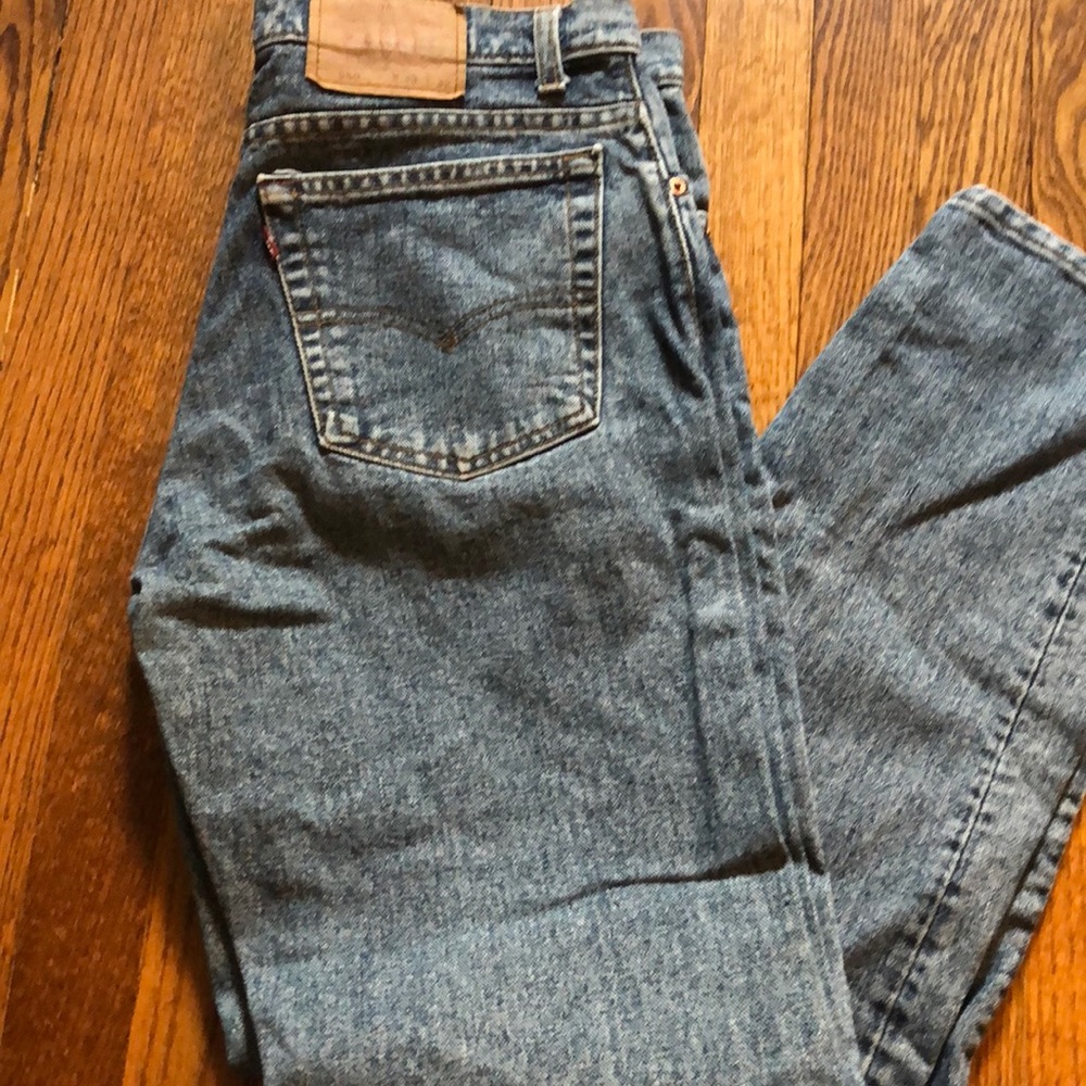 Vintage Levi’s 550 red tab jeans 33x32 acid wash